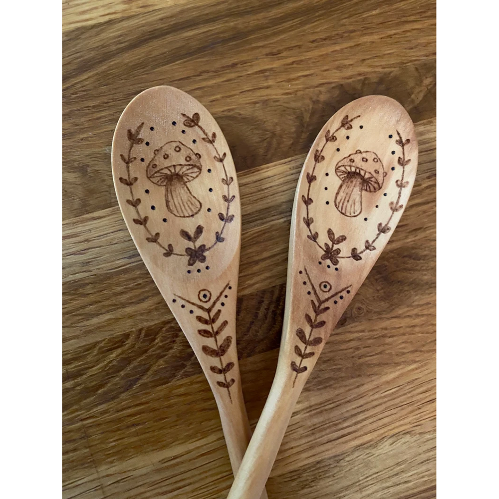 Mushroom Cottagecore Woodburne - đánh giá và giá Kitchen Witch Baking